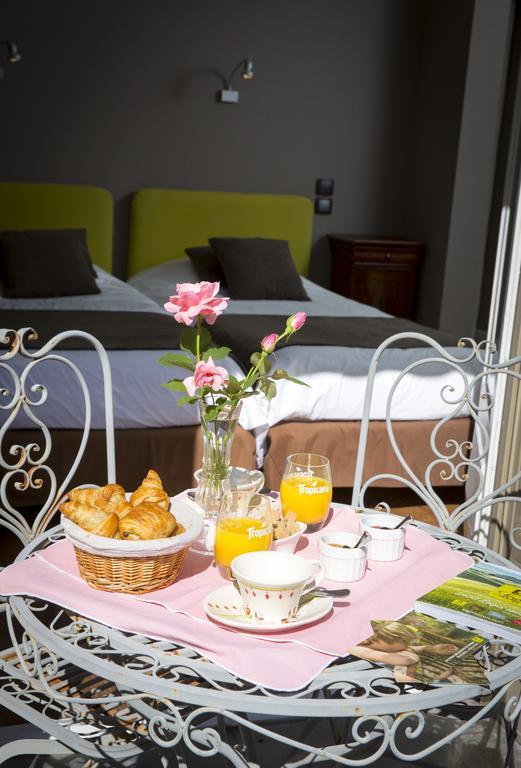 Auberge De La Terrasse Villersexel Екстер'єр фото