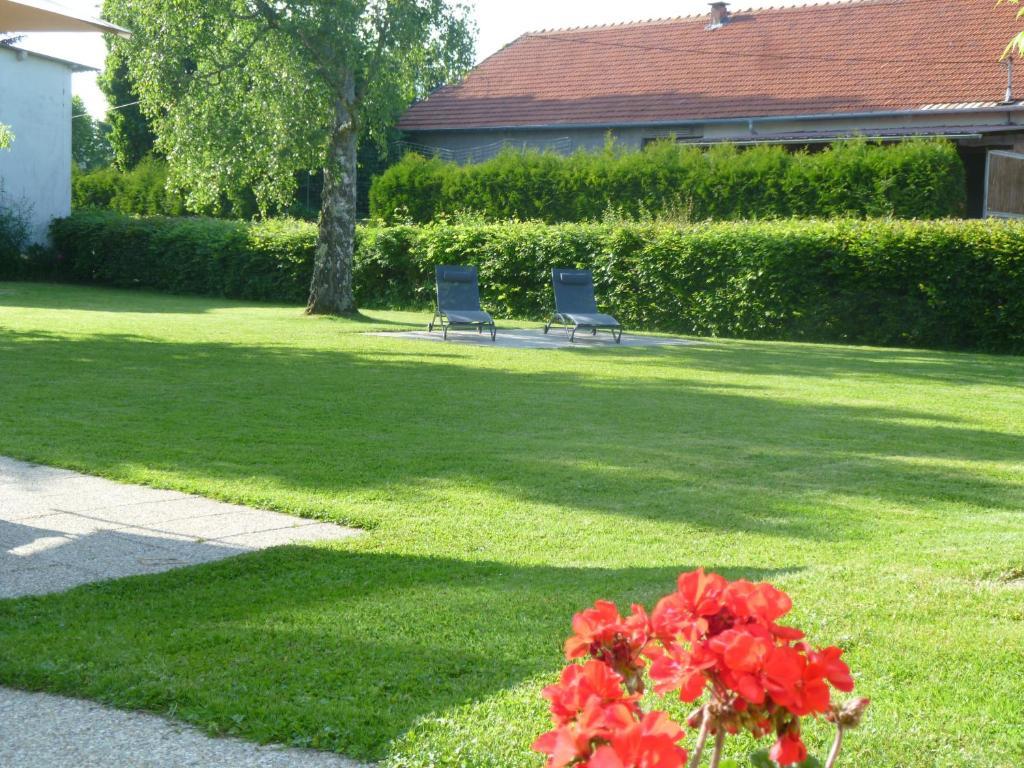 Auberge De La Terrasse Villersexel Екстер'єр фото