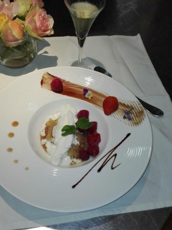 Auberge De La Terrasse Villersexel Екстер'єр фото